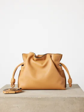 SHOP LOEWE >