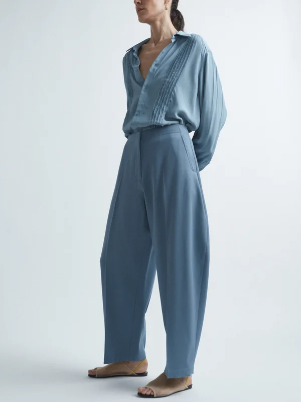 SHOP RAEY >