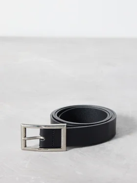 SHOP SAINT LAURENT >